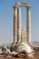 Hand and Pillars / Images from Amman, the capital of Jordan in early November 2013